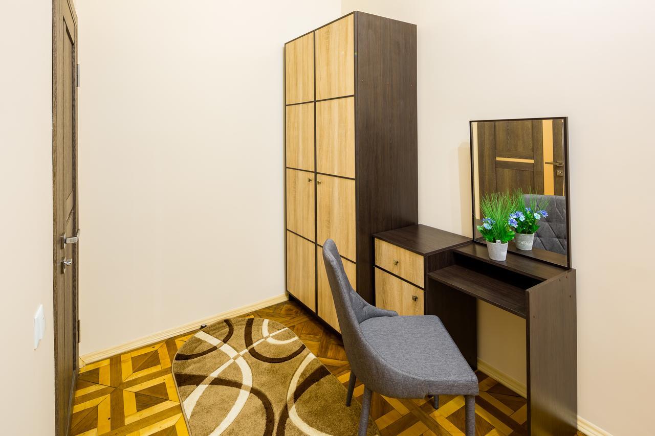 Apartments Alfa Kostyushka 5 Lviv Exterior photo