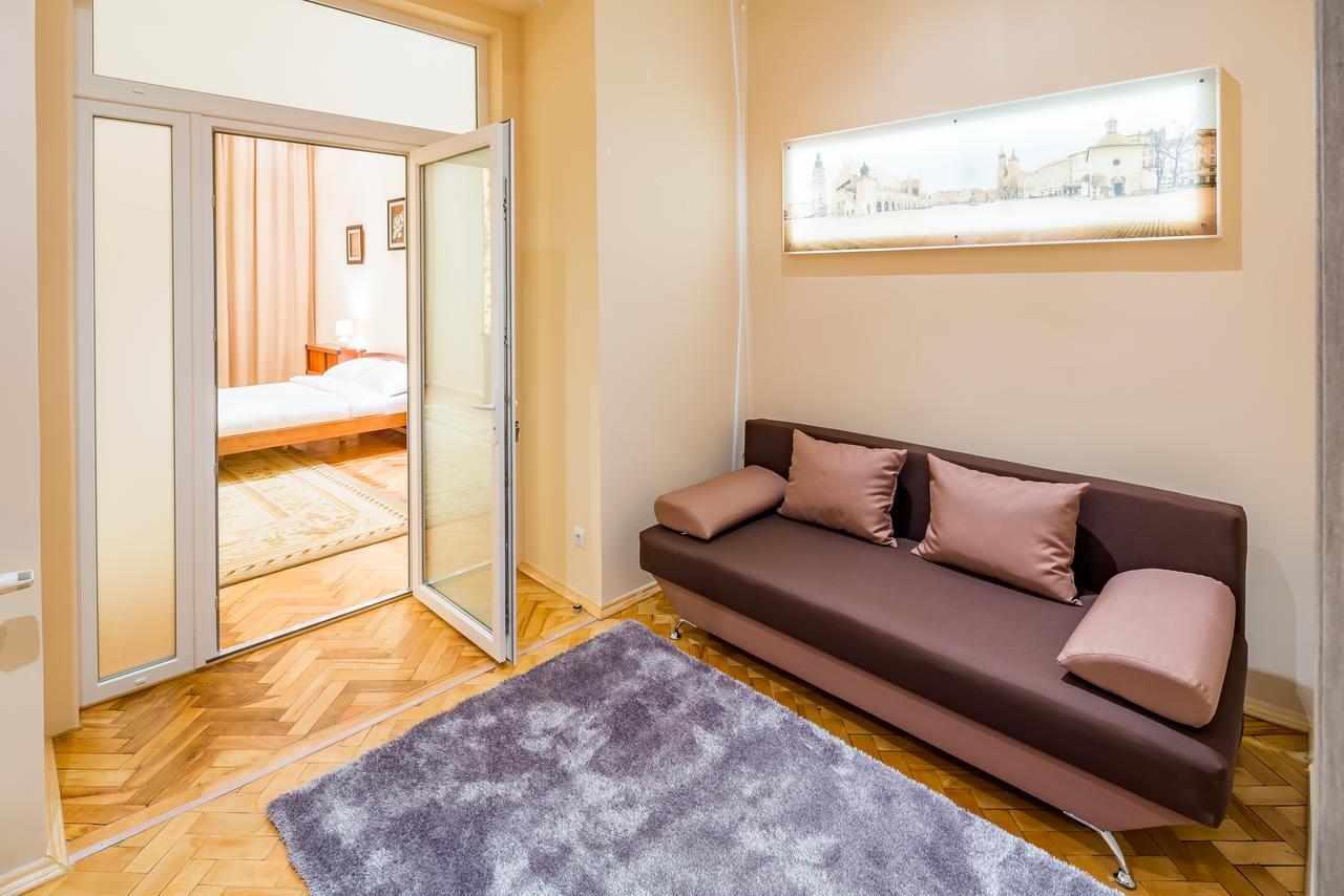 Apartments Alfa Kostyushka 5 Lviv Exterior photo