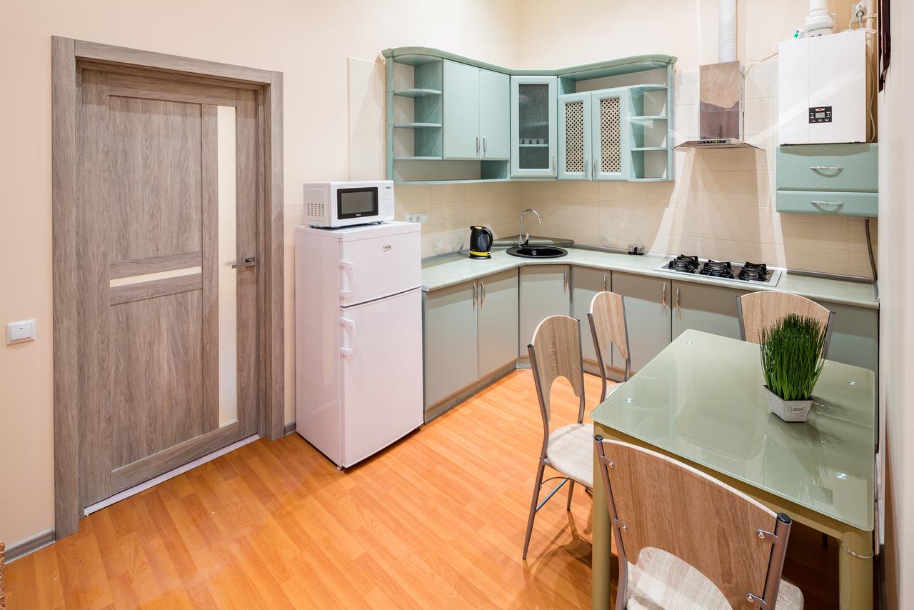 Apartments Alfa Kostyushka 5 Lviv Exterior photo